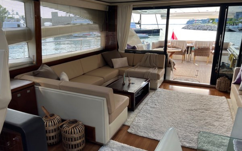 PRINCESS YACHTS LAGUNA I