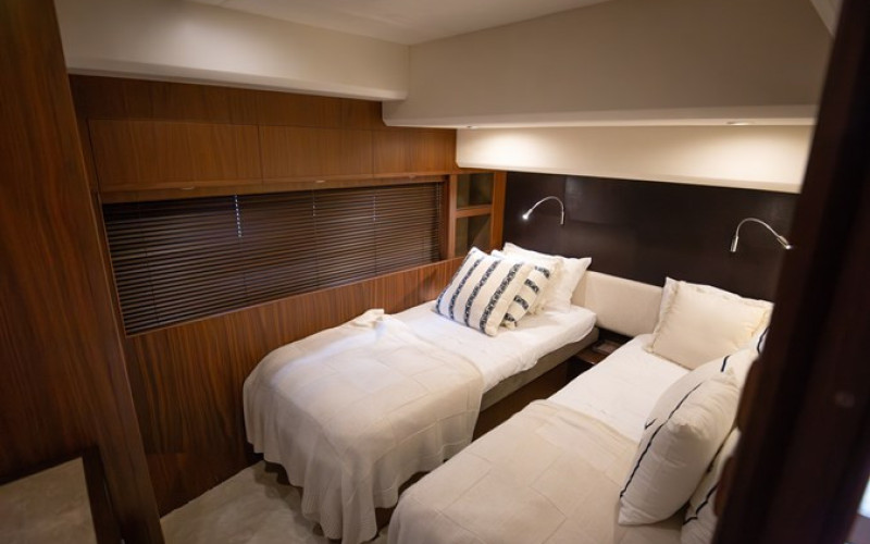 PRINCESS YACHTS LAVIMAR II