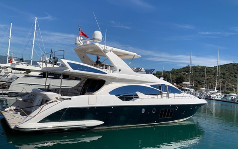 AZIMUT YACHTS 70 DREN