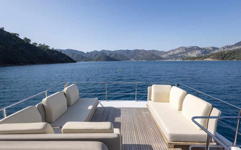 AZIMUT YACHTS AZ FLY 66