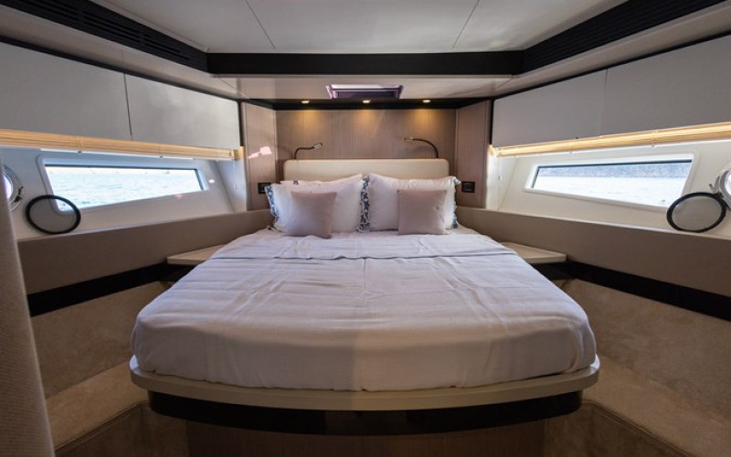 AZIMUT YACHTS AZ FLY 66