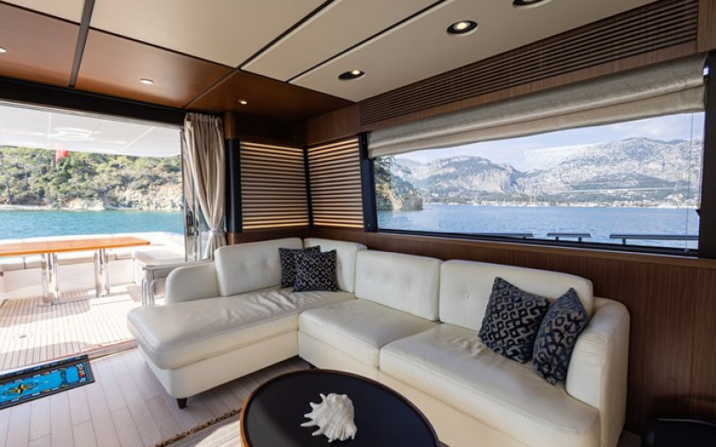 AZIMUT YACHTS AZ MAGELLANO 66
