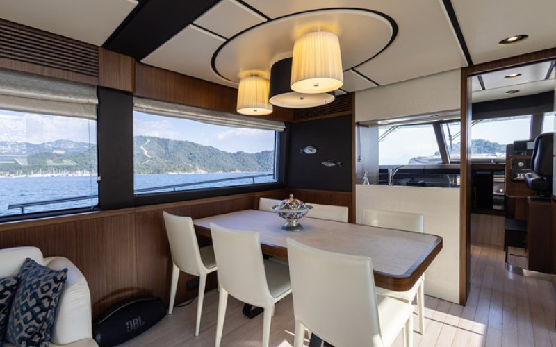 AZIMUT YACHTS AZ MAGELLANO 66
