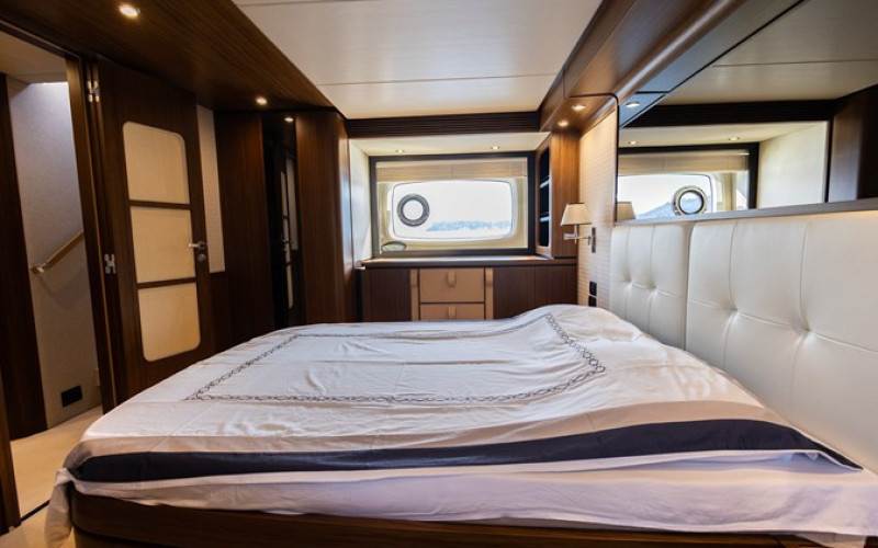 AZIMUT YACHTS AZ MAGELLANO 66