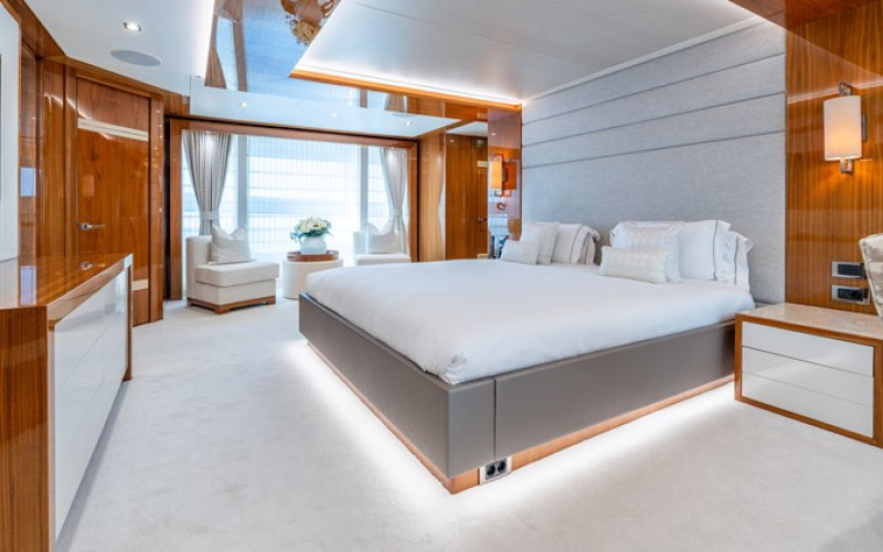 SUNSEEKER Sunseeker 131 ALADDIN