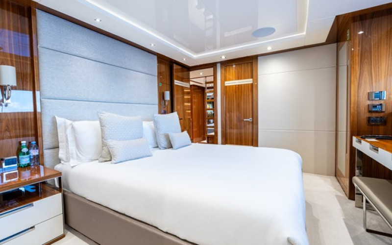 SUNSEEKER Sunseeker 131 ALADDIN