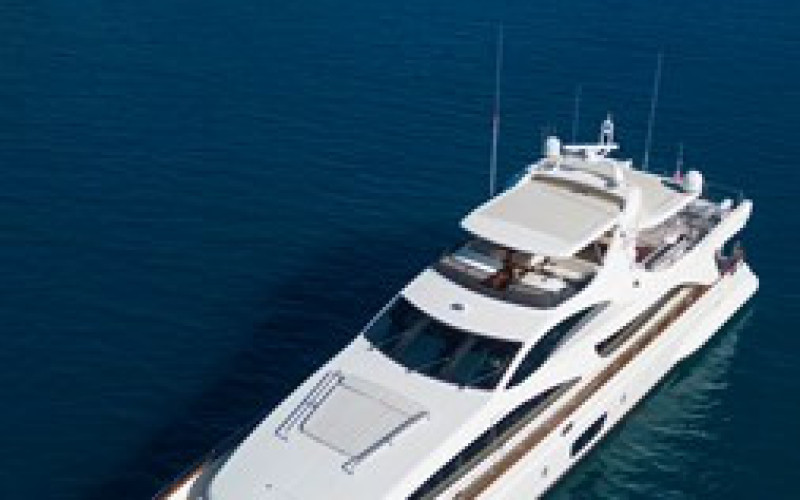 AZIMUT YACHTS 105 LA RUBIA