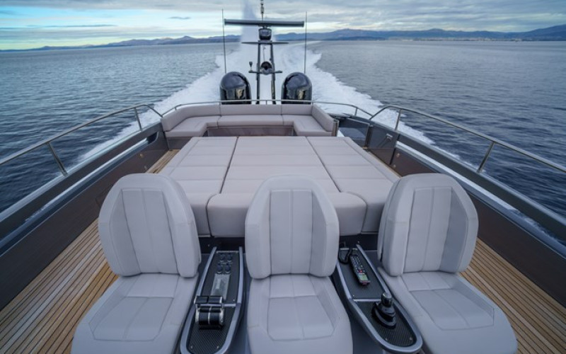 PERSHING Pershing 9X MAVIS