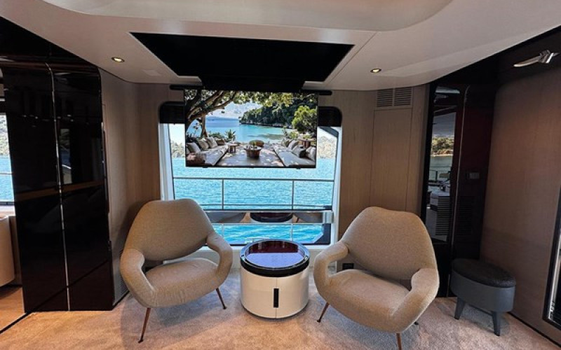 AZIMUT YACHTS GRANDE 27 ALEX10