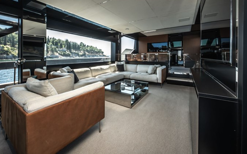 CANTIERI RIVA SPA 82' DIVA CREA