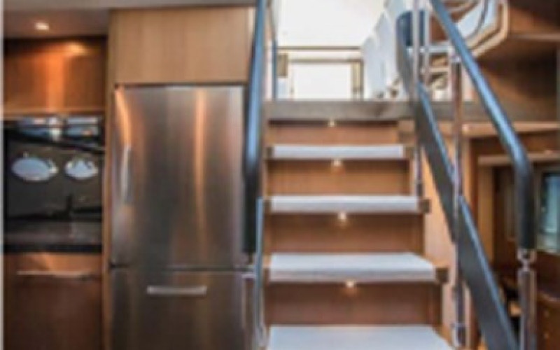 PRINCESS YACHTS V78 AQUAVERA 