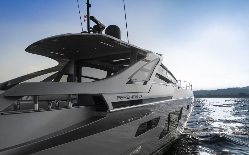 Pershing 7X