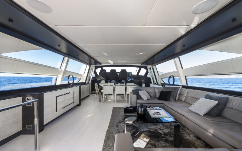 Pershing 9X