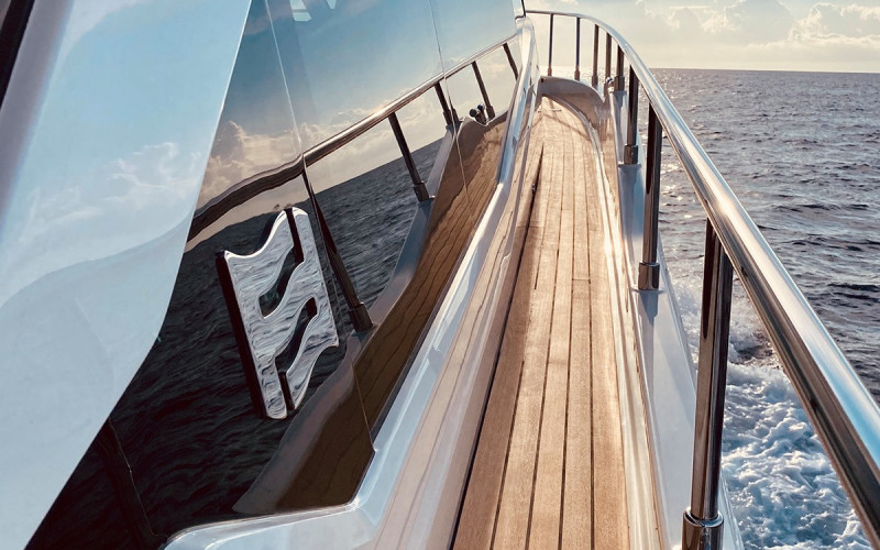 Ferretti Yachts 500