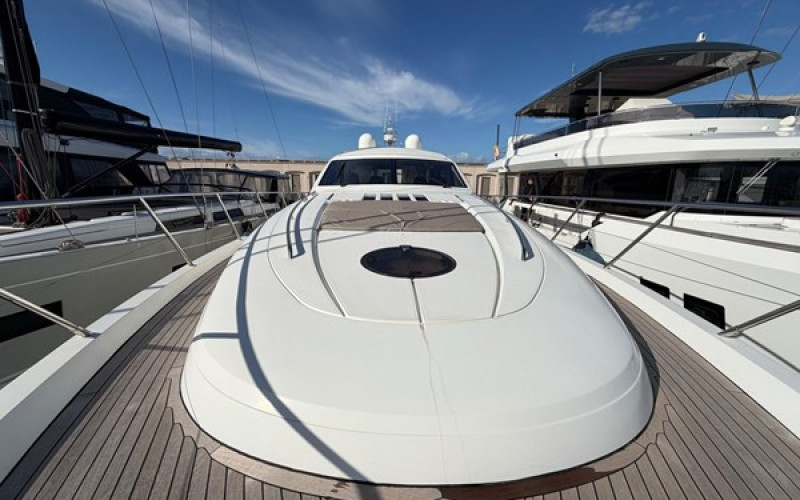 PRINCESS YACHTS V70 GALAXY 2