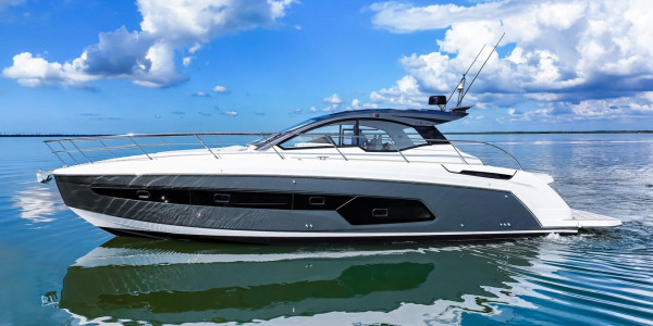 AZIMUT YACHTS ATLANTIS 45 AZIMUT ATLANTIS 45