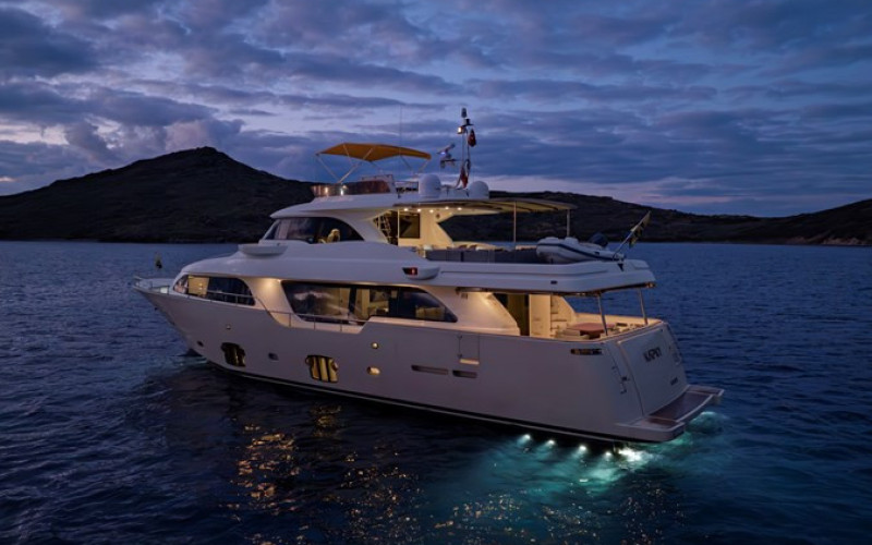 CUSTOM LINE Navetta 26 Crescendo NAVETTA CRESCENDO 26
