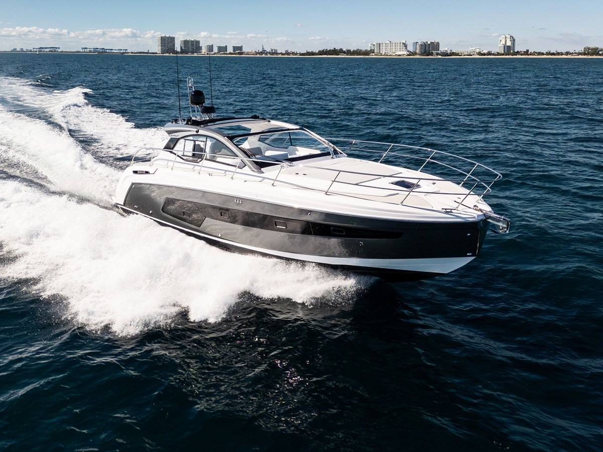 AZIMUT YACHTS A45 AZIMUT A45