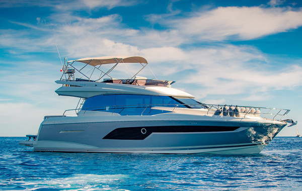 M/Y RENE Prestige 520