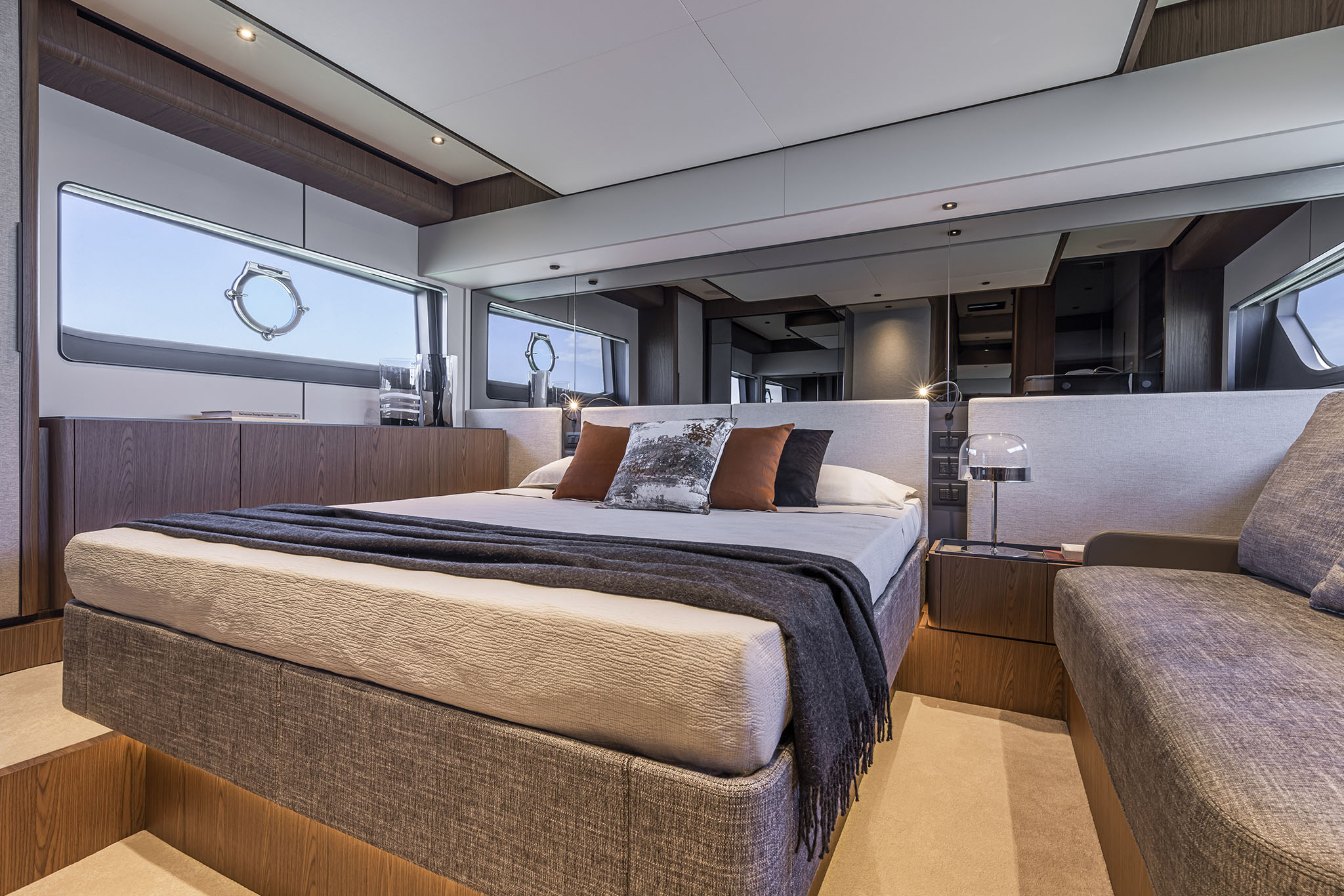 FERRETTI YACHTS 580 - NEW YACHT - ABYS YACHTING - INTERIOR 5