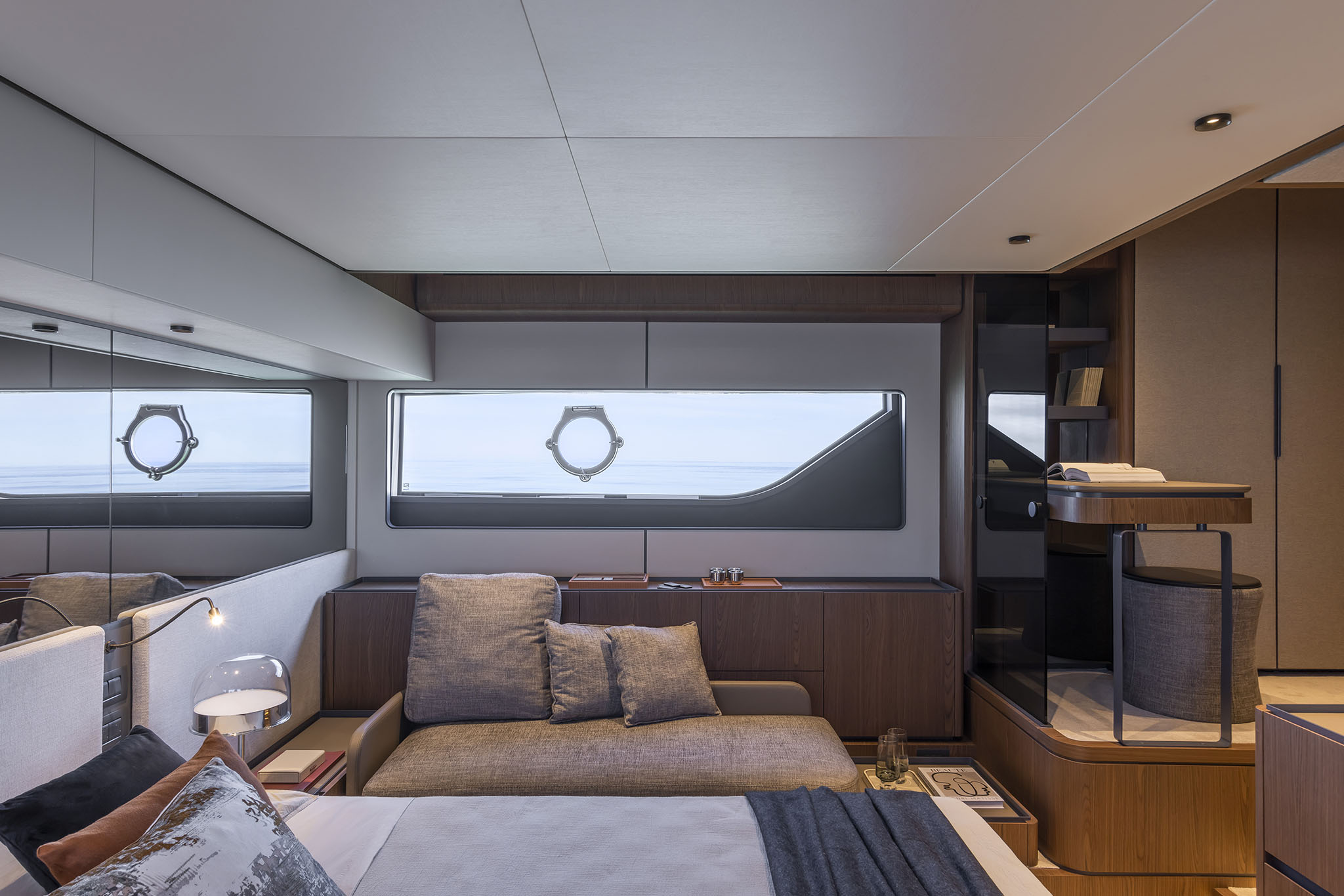 FERRETTI YACHTS 580 - NEW YACHT - ABYS YACHTING - INTERIOR 6