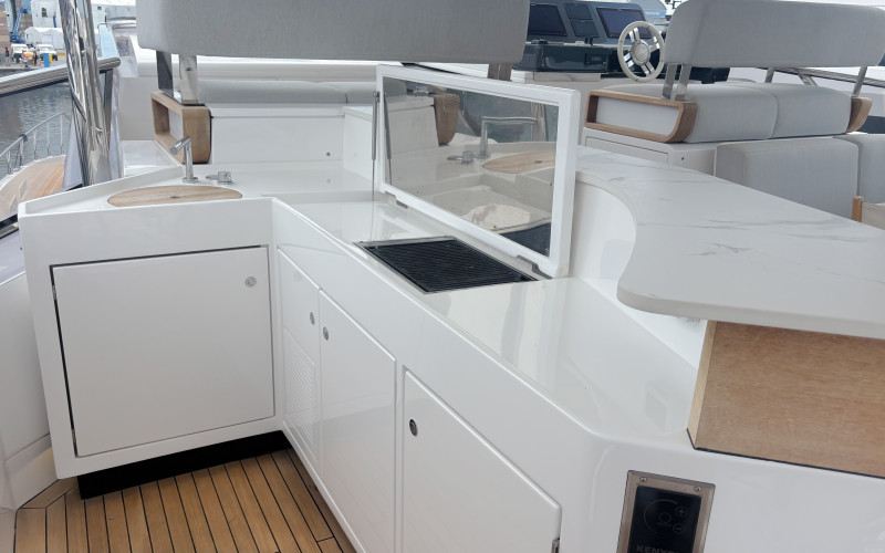AZIMUT 27 GRANDE METRI