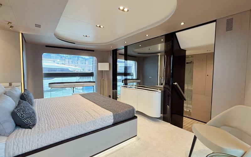 AZIMUT 27 GRANDE METRI