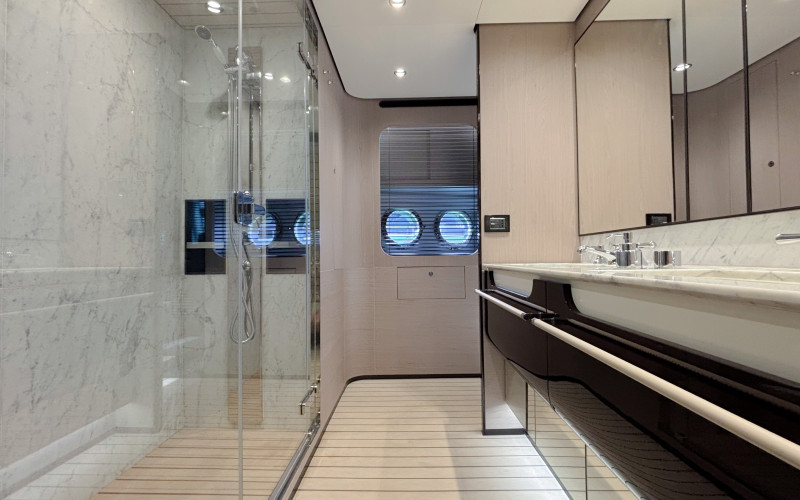 AZIMUT 27 GRANDE METRI
