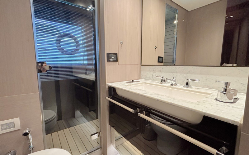 AZIMUT 27 GRANDE METRI