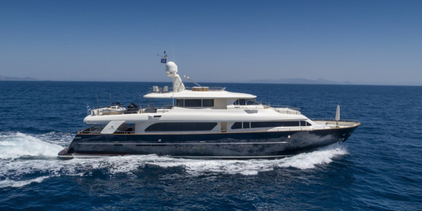 CUSTOM LINE NAVETTA 30 HAG