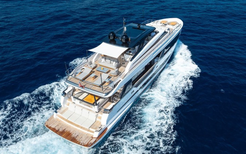 FERRETTI YACHTS 1000 FREYA
