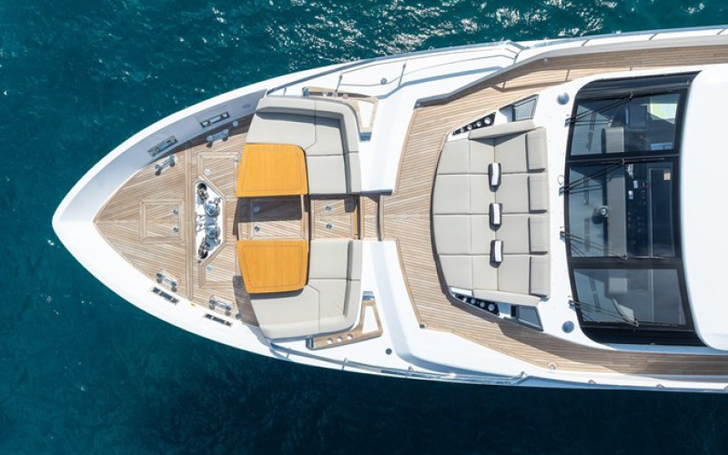 FERRETTI YACHTS 1000 FREYA