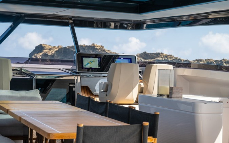 FERRETTI YACHTS 1000 FREYA