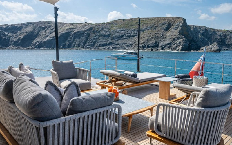 FERRETTI YACHTS 1000 FREYA