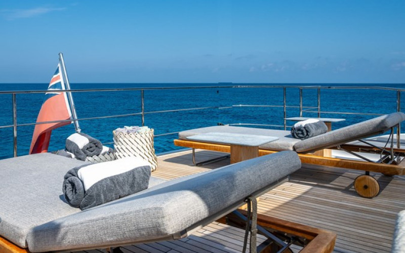 FERRETTI YACHTS 1000 FREYA