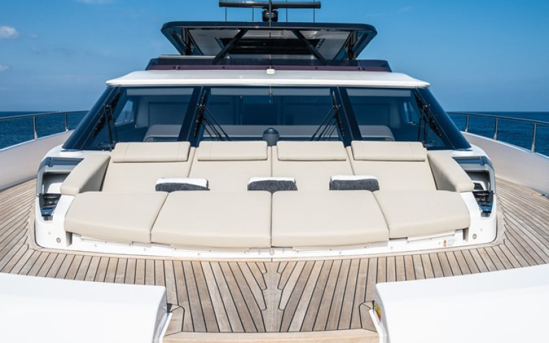 FERRETTI YACHTS 1000 FREYA