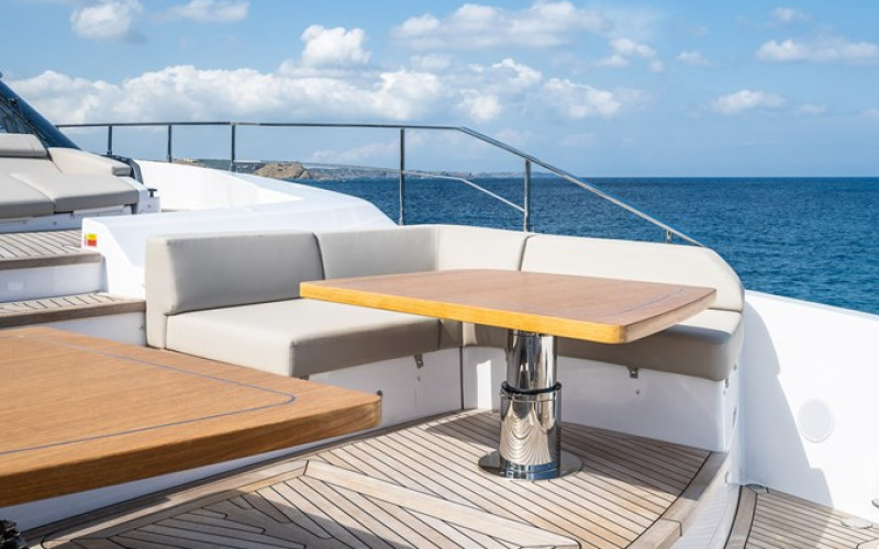 FERRETTI YACHTS 1000 FREYA