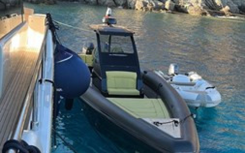 FERRETTI YACHTS 960 WHITE SWAN