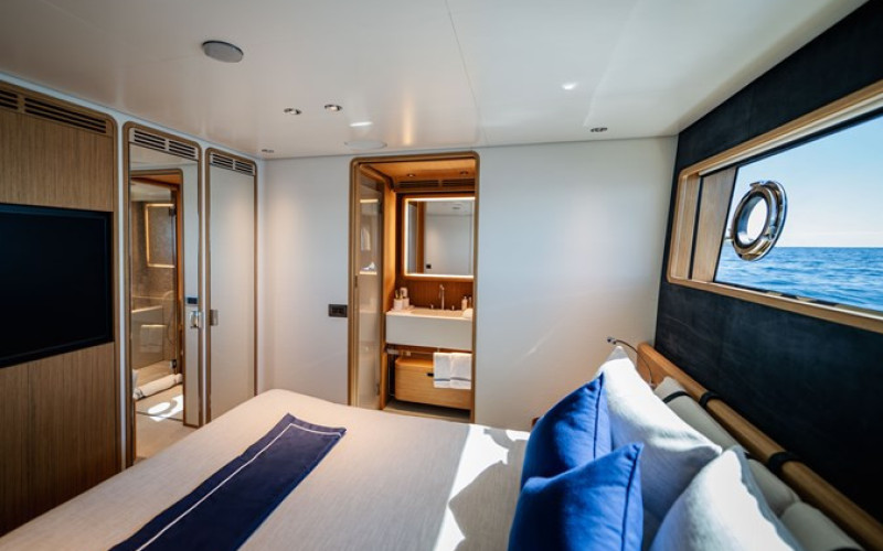 CUSTOM LINE Navetta 30 GN30