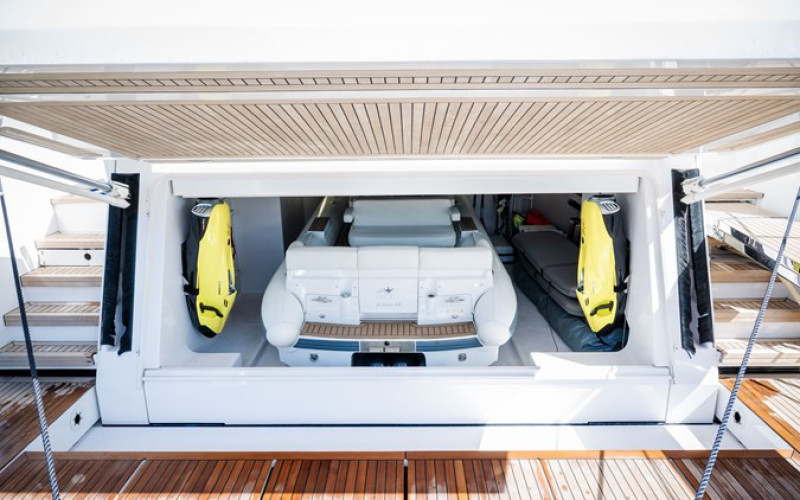 CUSTOM LINE Navetta 30 GN30