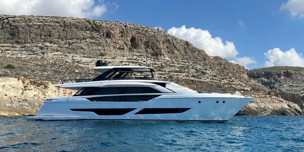 FERRETTI YACHTS Ferretti Yachts 860 SAVIENNE