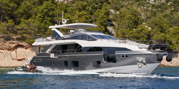 AZIMUT YACHTS Azimut Grande 27M ALUMINIA TOO
