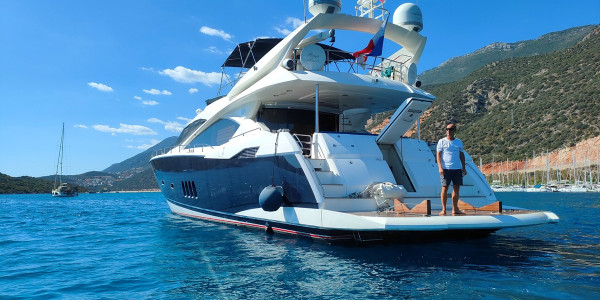 SUNSEEKER Sunseeker 82 Yacht BASYA NICOLI