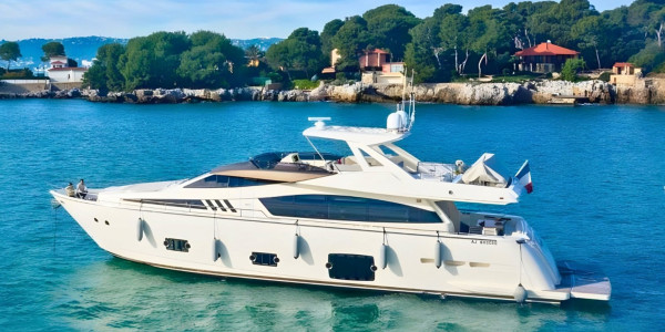 FERRETTI YACHTS 800 M/Y ILAV