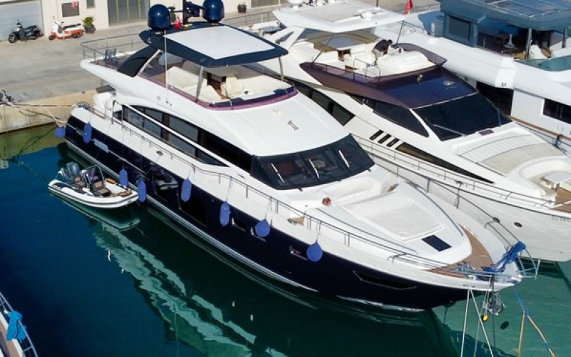 PRINCESS YACHTS Princess 82MY LADY N