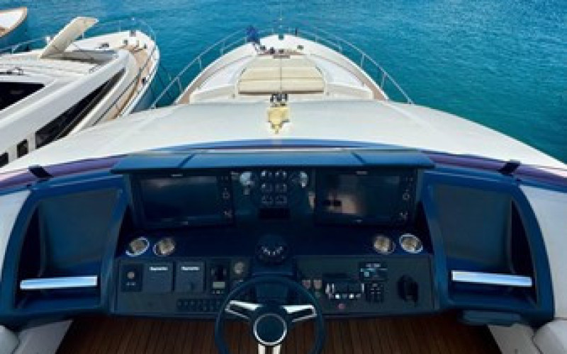 PRINCESS YACHTS Princess 82MY LADY N
