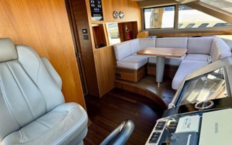 PRINCESS YACHTS Princess 82MY LADY N
