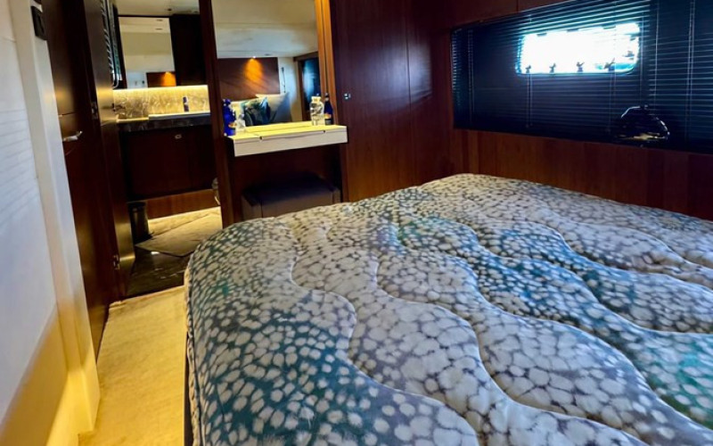 PRINCESS YACHTS Princess 82MY LADY N