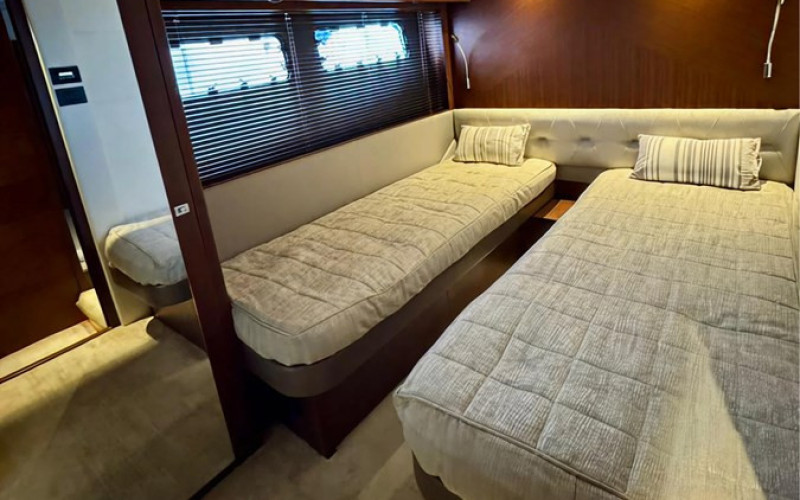 PRINCESS YACHTS Princess 82MY LADY N