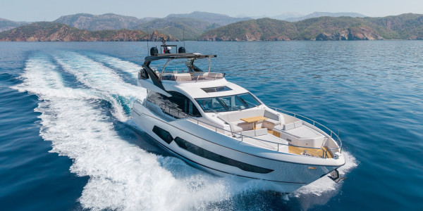 SUNSEEKER 76 YACHT NAAMA
